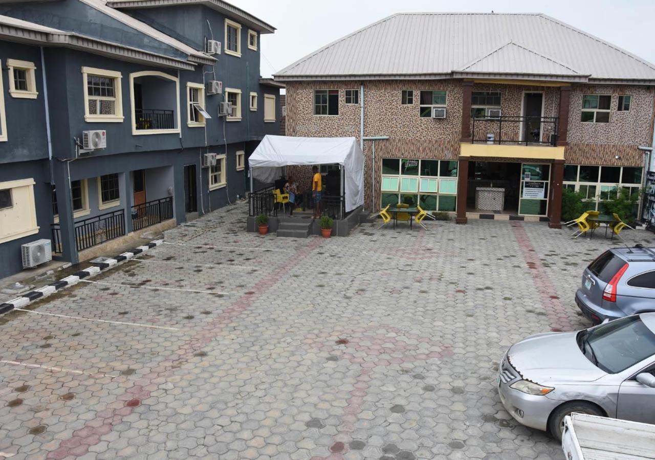 24-7 Electricity Agore Hotels And Suites Ltd Awoyaya Exterior photo