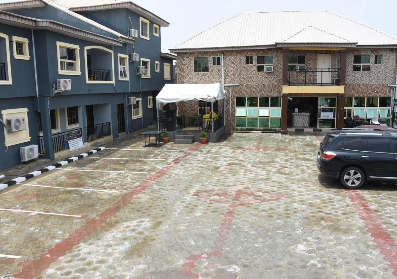 24-7 Electricity Agore Hotels And Suites Ltd Awoyaya Exterior photo