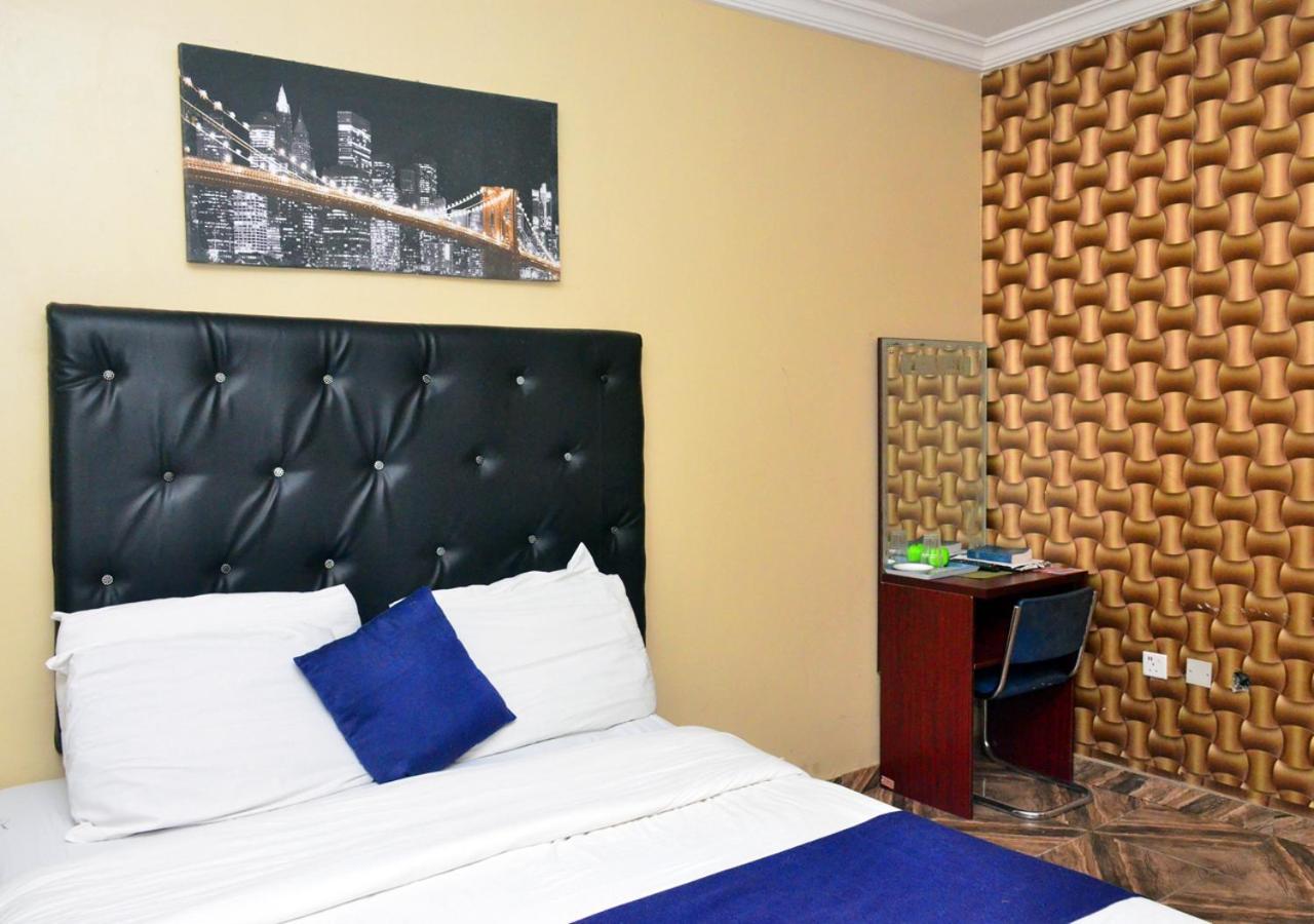 24-7 Electricity Agore Hotels And Suites Ltd Awoyaya Exterior photo